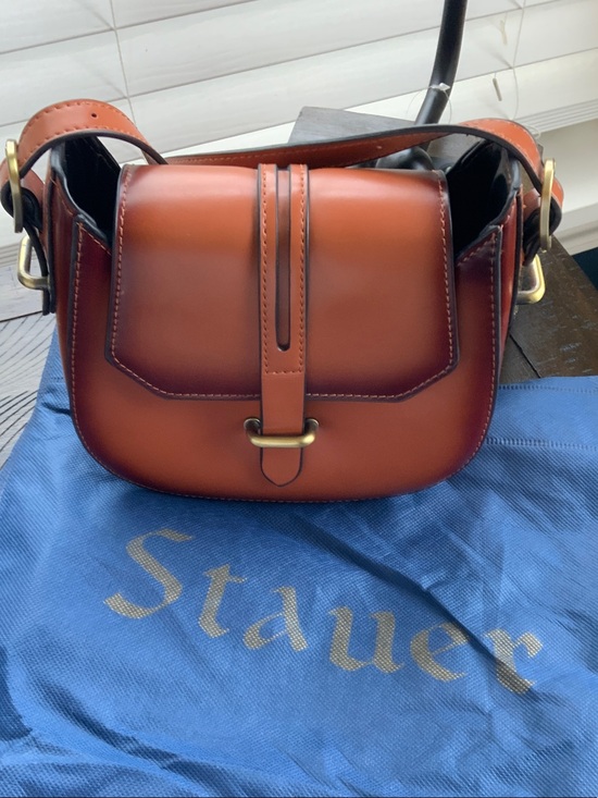 Stauer Handbags - Stauer Women's Leather Crossbody Bag in Chestnut